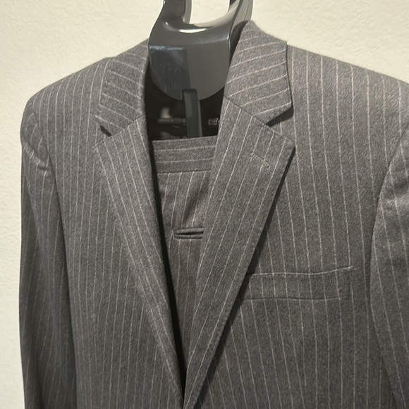 Ralph Lauren Pin Stripe Light Gary Wool Suit - Picture 2 of 6